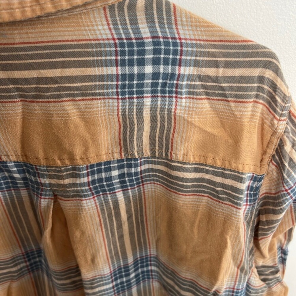 MAURICES Plaid Button-Up Shirt - Picture 4 of 4